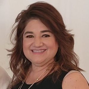 Meet your Posher, Sandra cantu